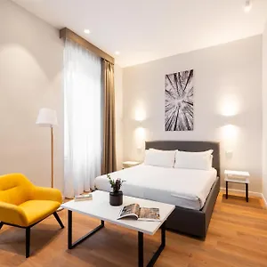 Aparthotel Major House - Luxury In By Hostand, Roma